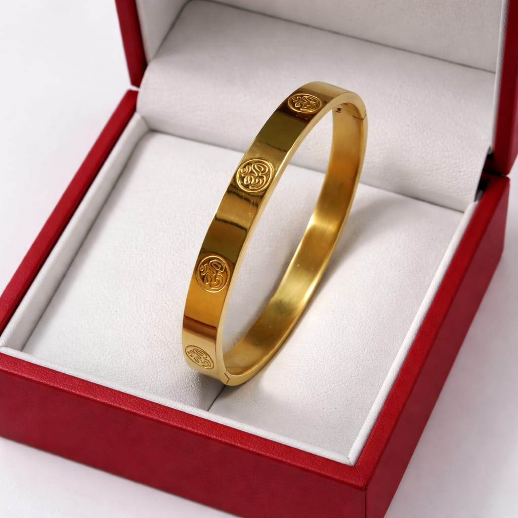 Om Symbol Gold-Toned Bracelet