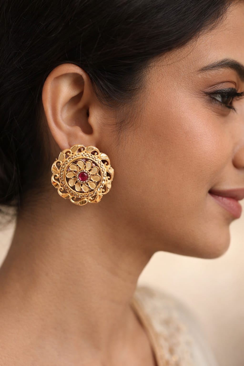 Gold plated Ear ring - Image 1